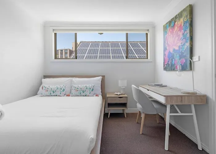 Walk To Manly Beach-Relaxing 2Br -Balcony-Parking