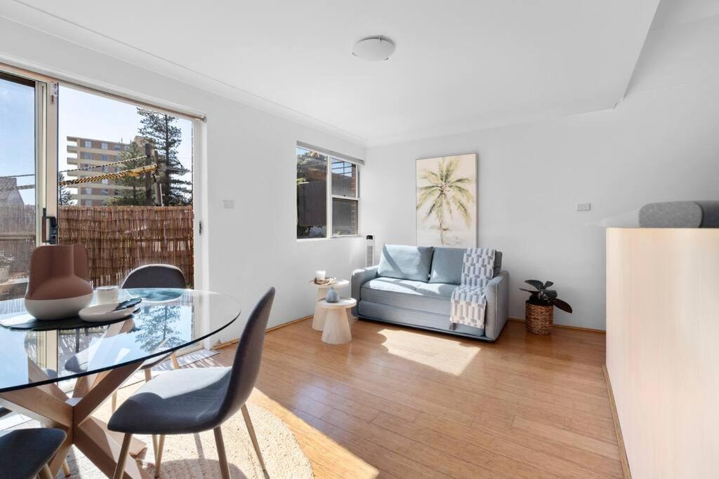Apartment Walk To Manly Beach-relaxing 2br -balcony-parking